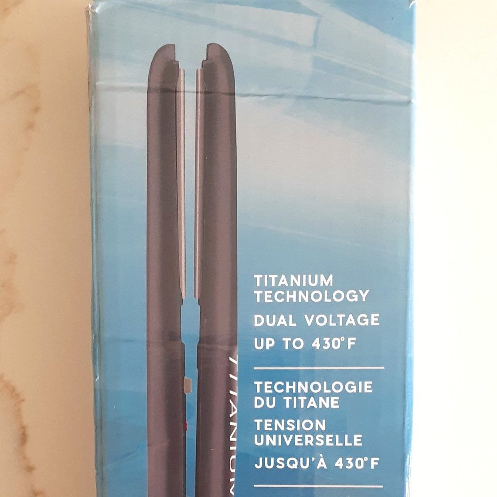BaByliss Pro Titanium Flat Iron 3/4 Inch
